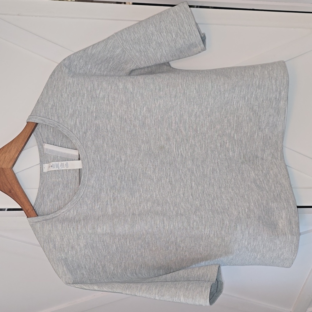 Lululemon Crop Top